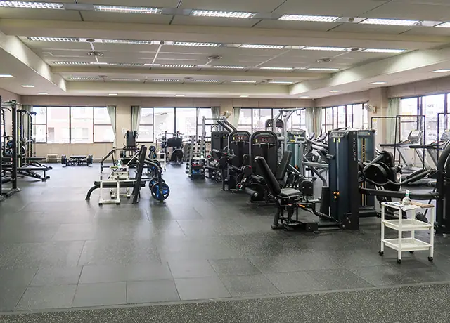 福岡市立西体育館 トレーニング室