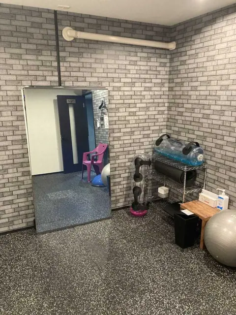 ハコジム 中洲店