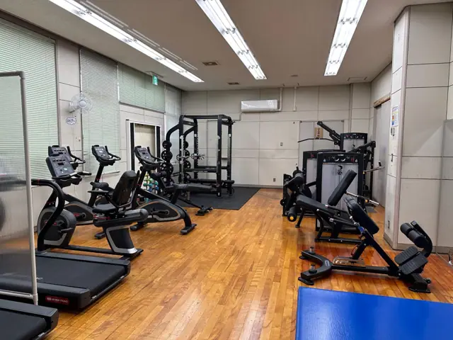 神戸市立西体育館 トレーニング室