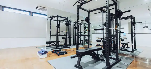 UNDEUX SUPERBODY 芦屋スタジオ