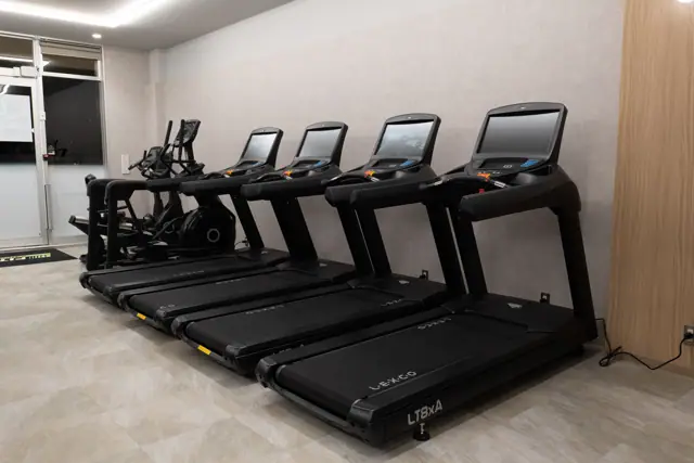 FIT PLACE24 みなとみらい