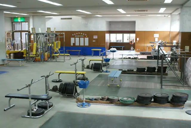 奥武山公園 沖縄県立武道館 トレーニング室