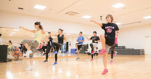B-fit 鶴見緑地