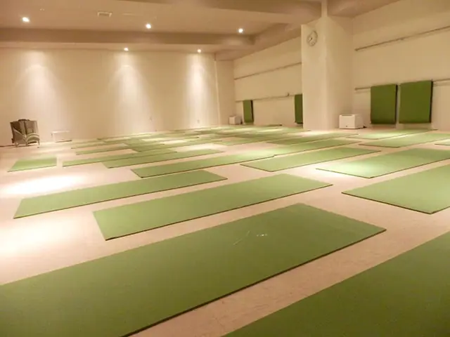 loIve なんば店