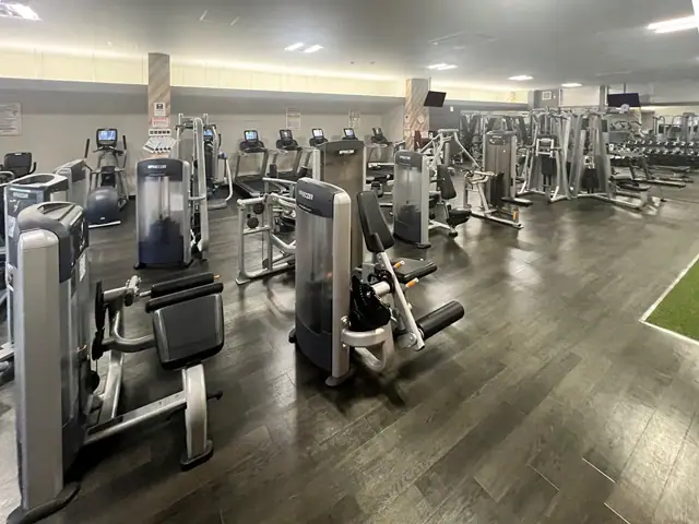 HYPER FIT 24 長浜バイパス店