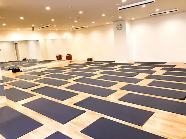loIve イオン近江八幡店