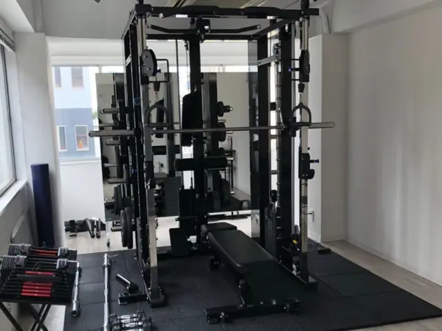 Apple GYM（アップルジム）人形町店