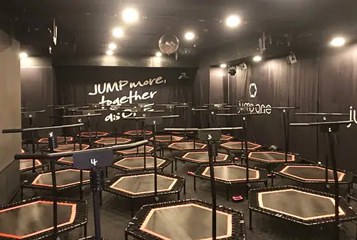 jump one 新宿