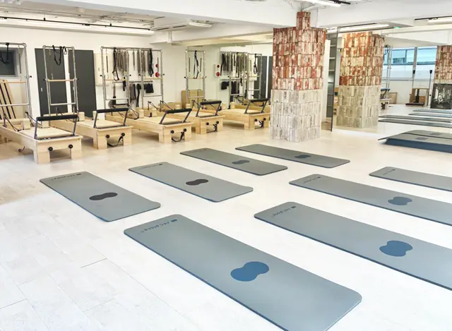 zen place pilates 浜町都営新宿線 浜町
