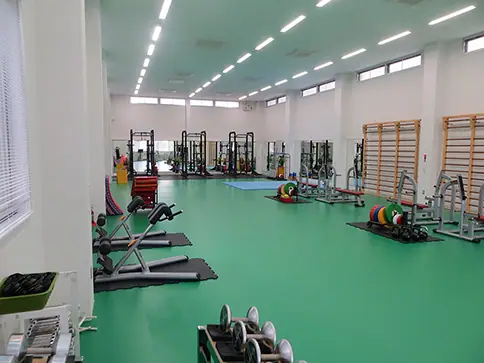 富山県総合体育センター トレーニング室